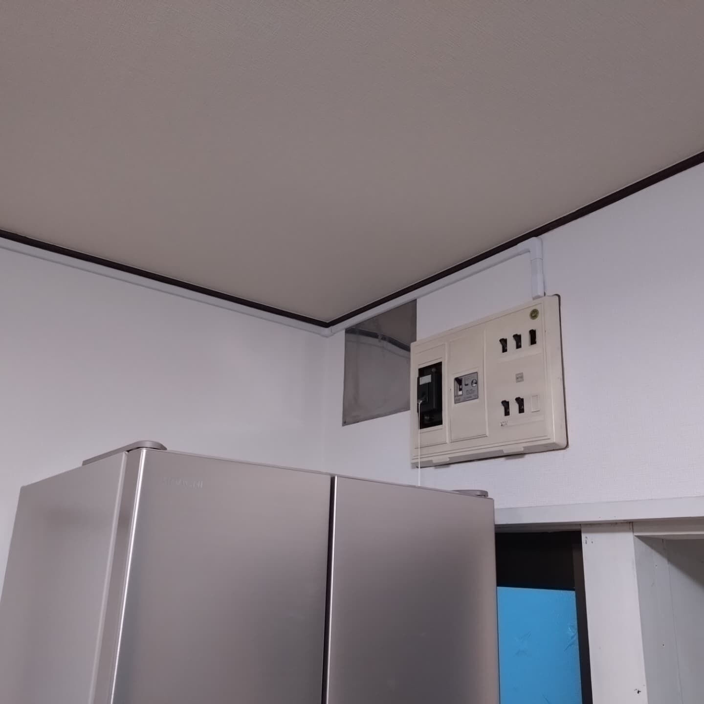 ブレーカーを追加してエアコンコンセント作成しました