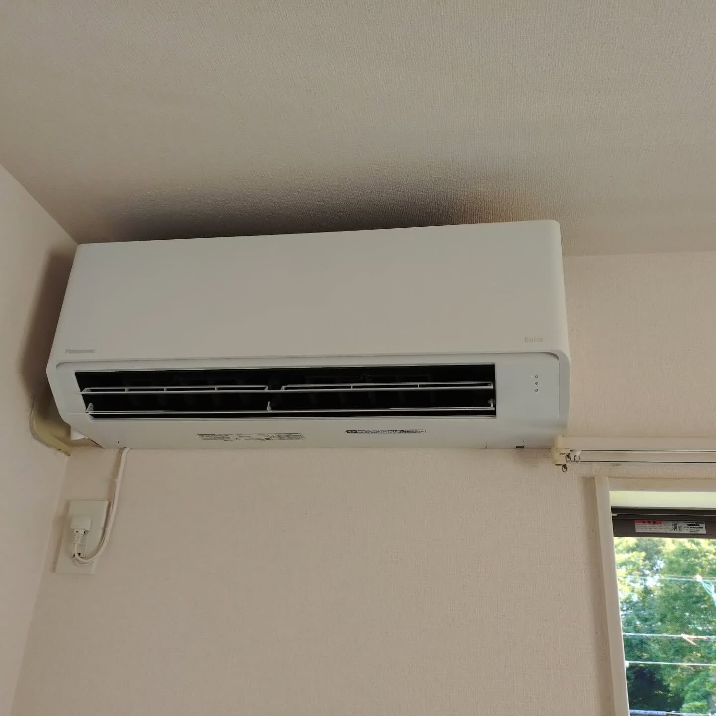 エアコン2台取付ました